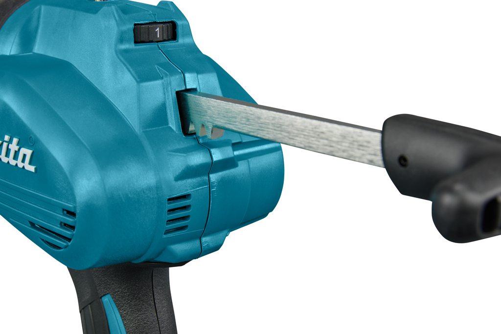 Makita DCG180Z cordless cartridge gun