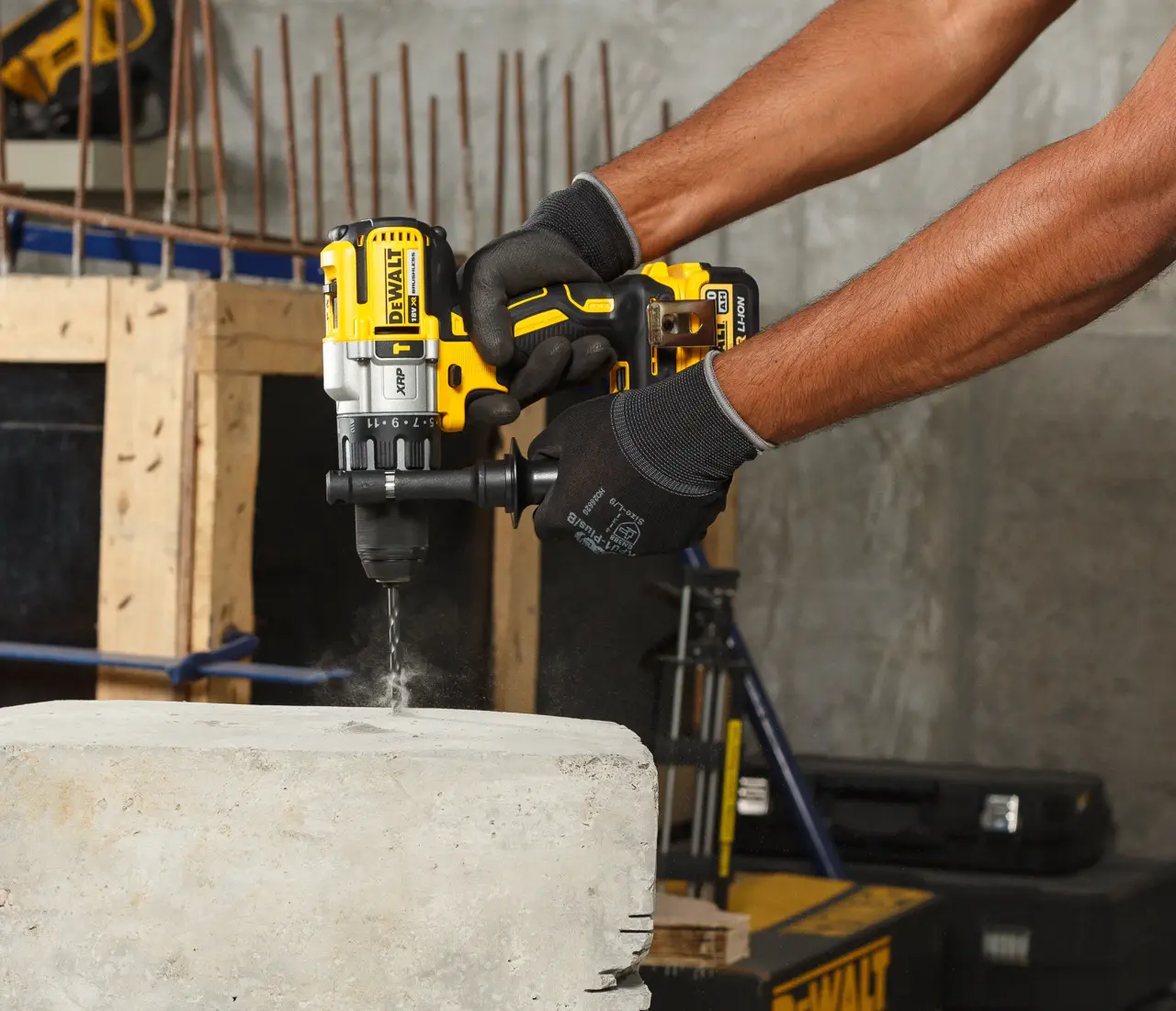 DeWalt DCD996NT-XJ 18V XR Akku-Schlagbohrschrauber – 95 Nm – Brushless – 3-Gang – TSTAK