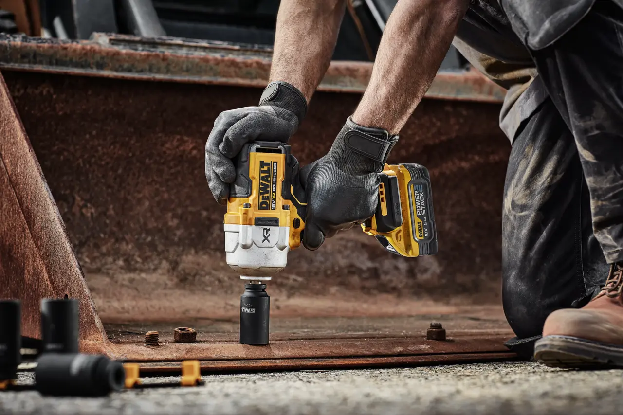 DeWalt DCF961N – 18V XR Akku-Schlagschrauber mit bürstenlosem Motor